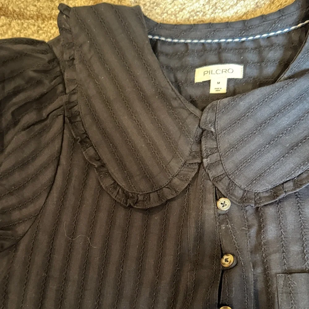 Pilcro Black Short-Sleeve Button Front Blouse